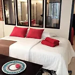 Opera Center Charming Air-conditioned Loft Lejlighed *
