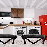 Opera Center Charming Air-conditioned Loft *