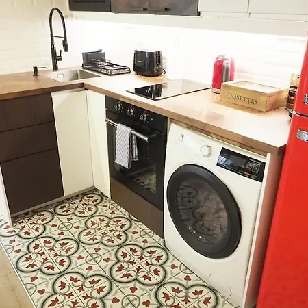 Opera Center Charming Air-conditioned Loft