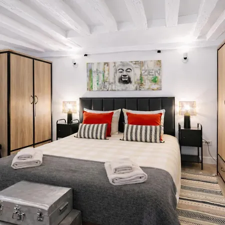公寓 Opera Center Charming Air-conditioned Loft *