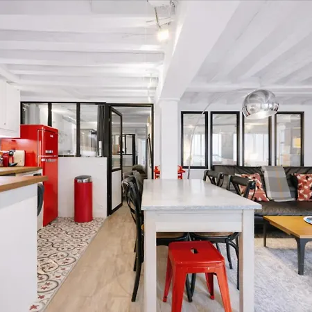 شقة Opera Center Charming Air-conditioned Loft *