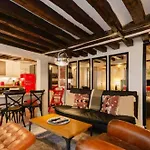 Apartment Opera Center Charming Air-conditioned Loft