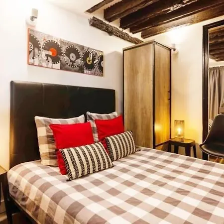 Lejlighed Opera Center Charming Air-conditioned Loft *
